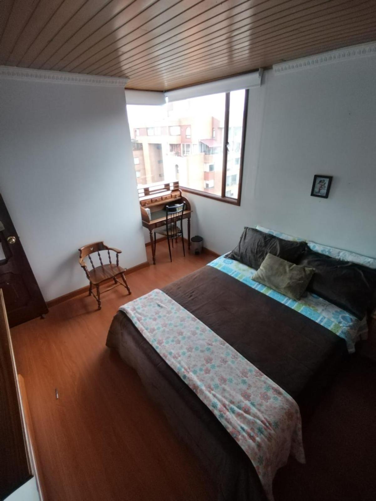 Habitaciones En Un Alojamiento -Anfitrion - Elias Di Caprio Bogotá Zimmer foto